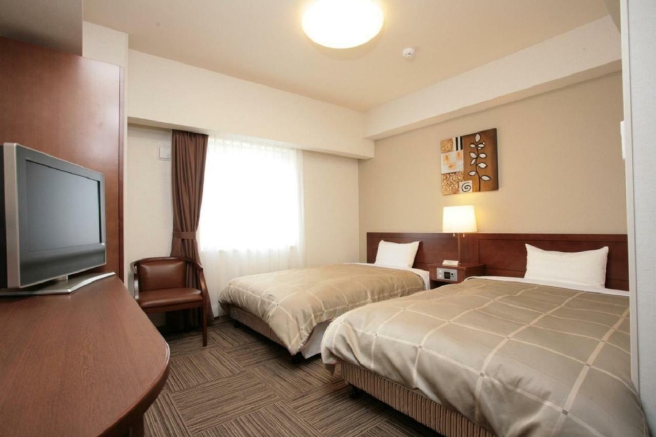 Hotel Route-Inn Iwaki Ekimae Екстер'єр фото